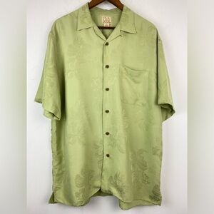 Jos. A. Bank size Large Men’s Green Floral Button Up Short Sleeve Hawaiian Shirt